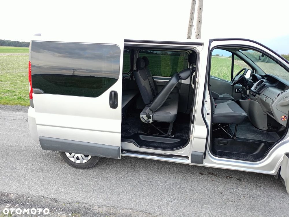 Renault Trafic Passenger Expression - 20