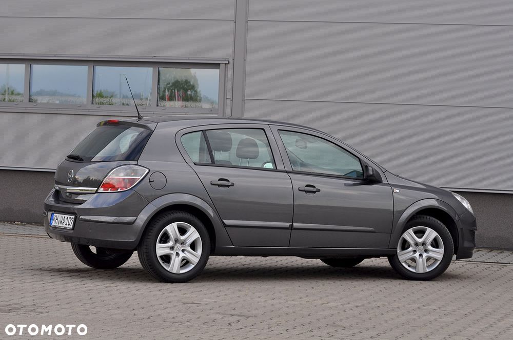 Opel Astra 1.6 Easytronic Edition - 24
