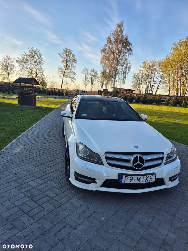 Mercedes-Benz Klasa C 250 CDI DPF BlueEFFICIENCY 7G-TRONIC Edition 1 - 1