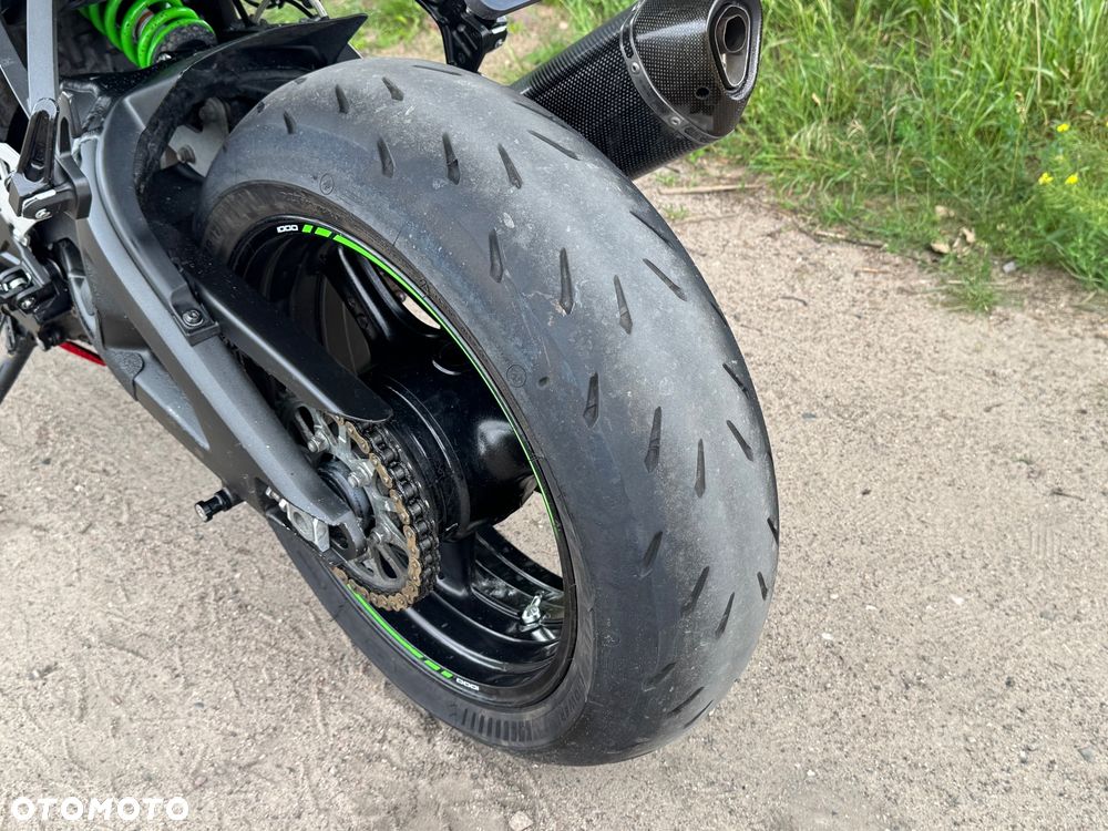 Kawasaki Ninja - 8