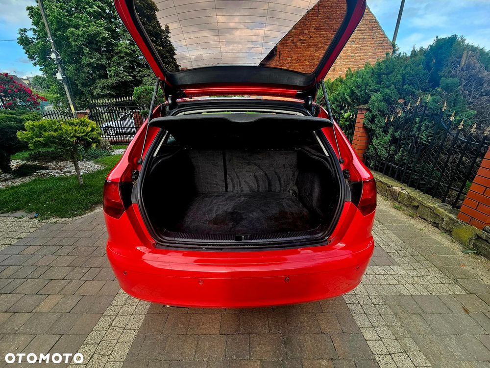 Audi A3 Sportback 2.0 TDI DPF Quattro Ambiente - 9