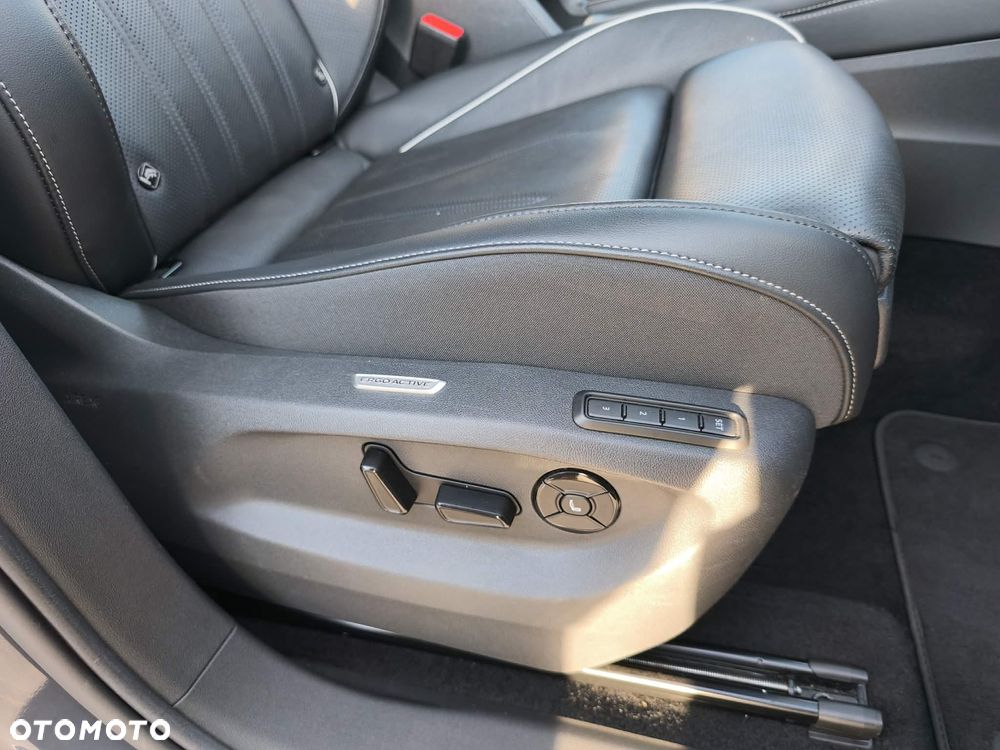 Volkswagen Tiguan 1.5 eHybrid PHEV 150kW Life DSG - 37