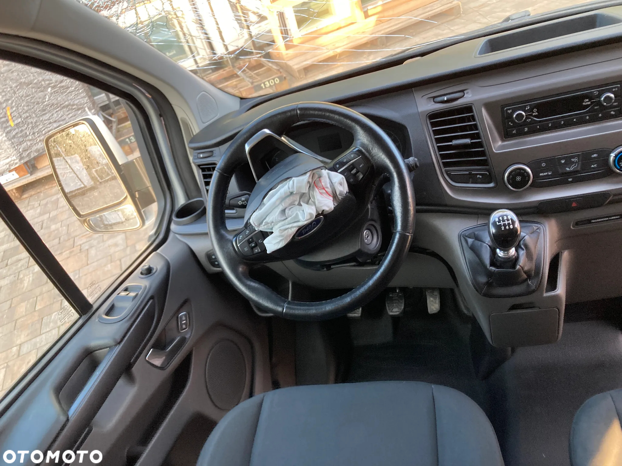 Ford Transit Custom L2H2 - 29