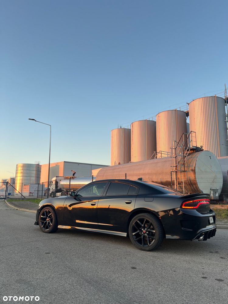 Dodge Charger 5.7 R/T - 7