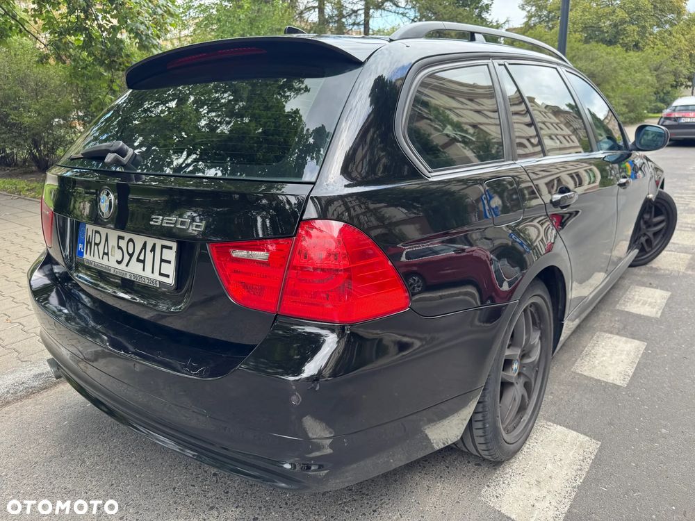 BMW Seria 3 320d - 4