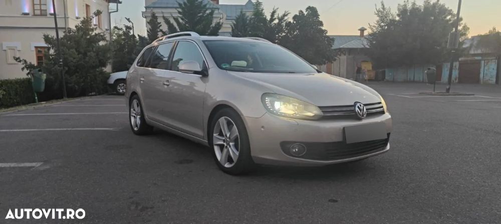 Volkswagen Golf - 9