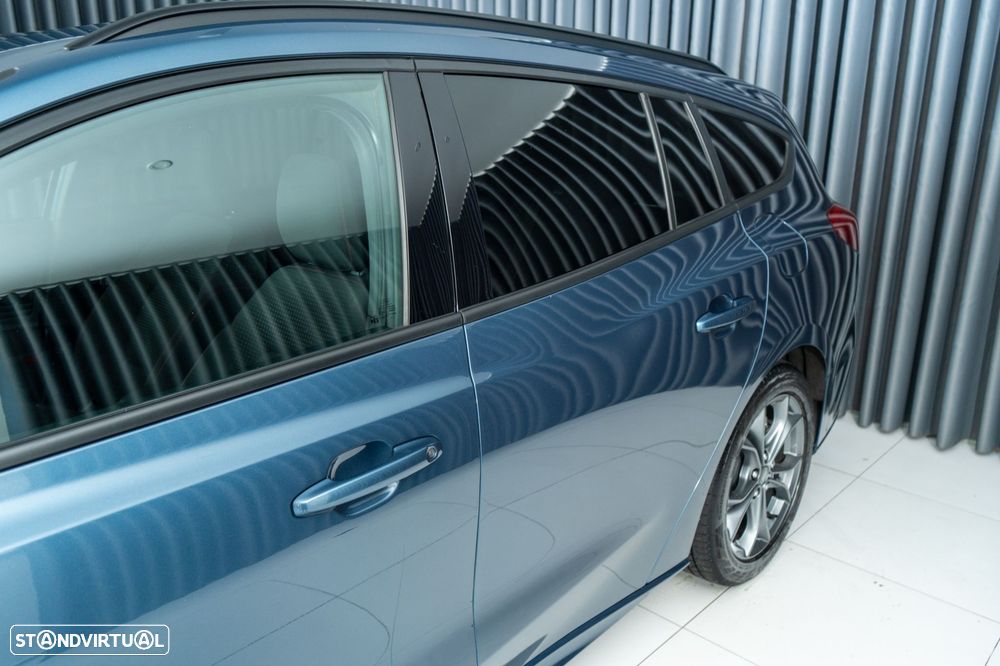 Ford Focus SW 1.0 EcoBoost ST-Line - 8