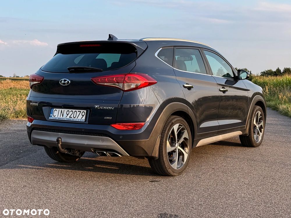 Hyundai Tucson 2.0 CRDI Style 4WD - 19