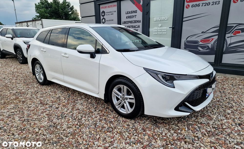 Toyota Corolla 1.8 Hybrid Selection - 6