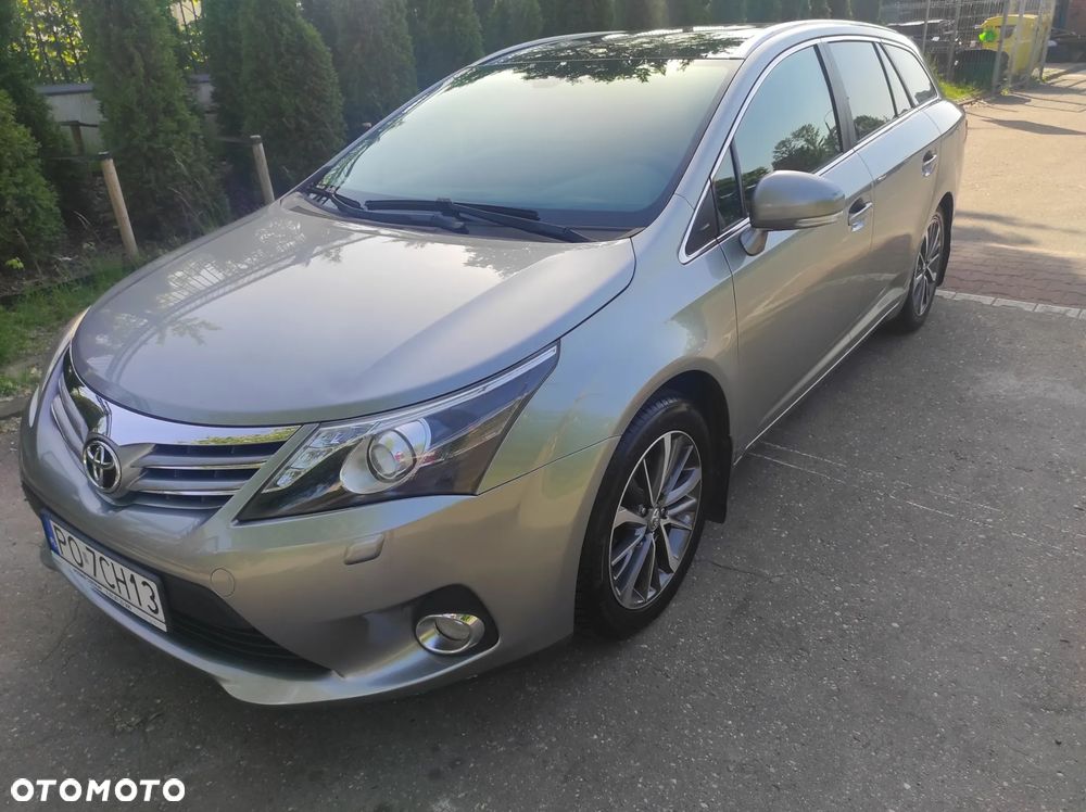 Toyota Avensis 2.0 Premium EU5 MS - 1