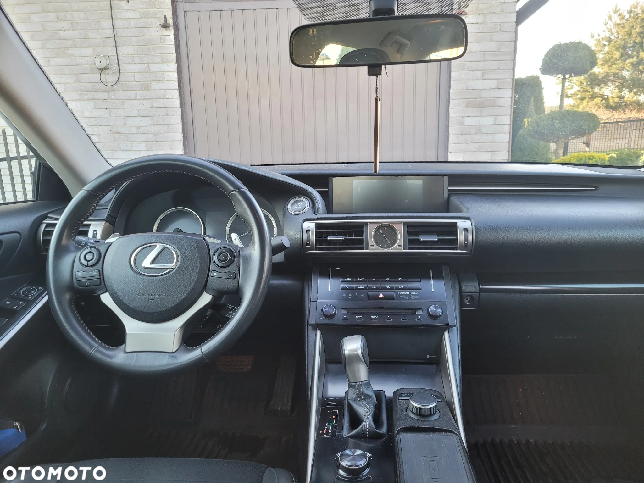 Lexus IS - 7