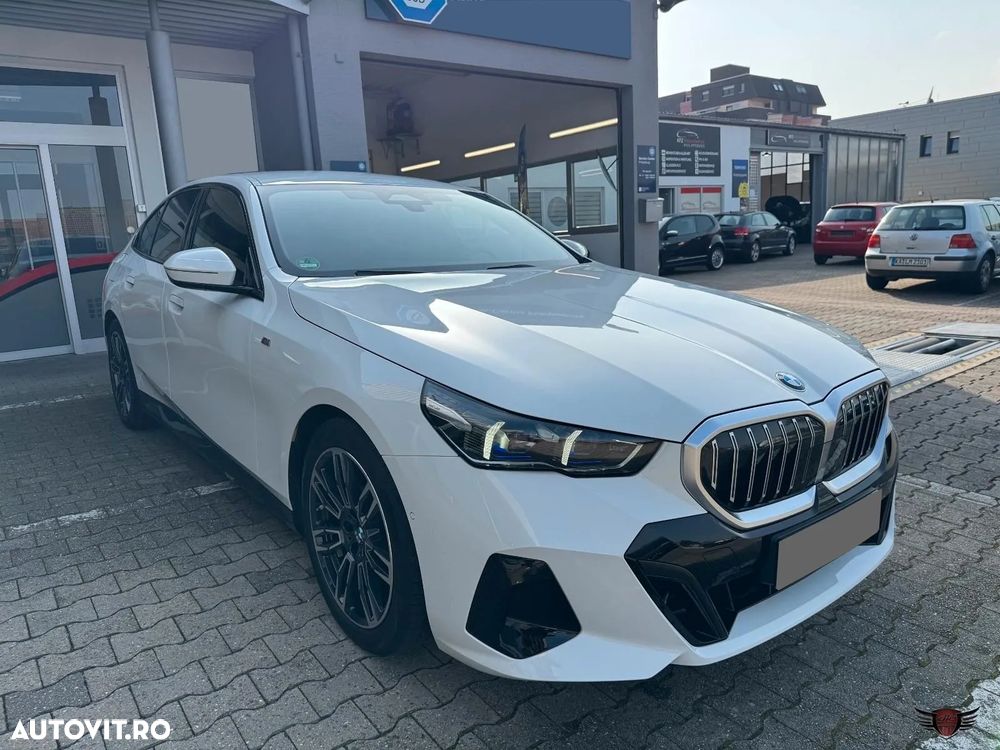 BMW Seria 5 520d Aut. - 4
