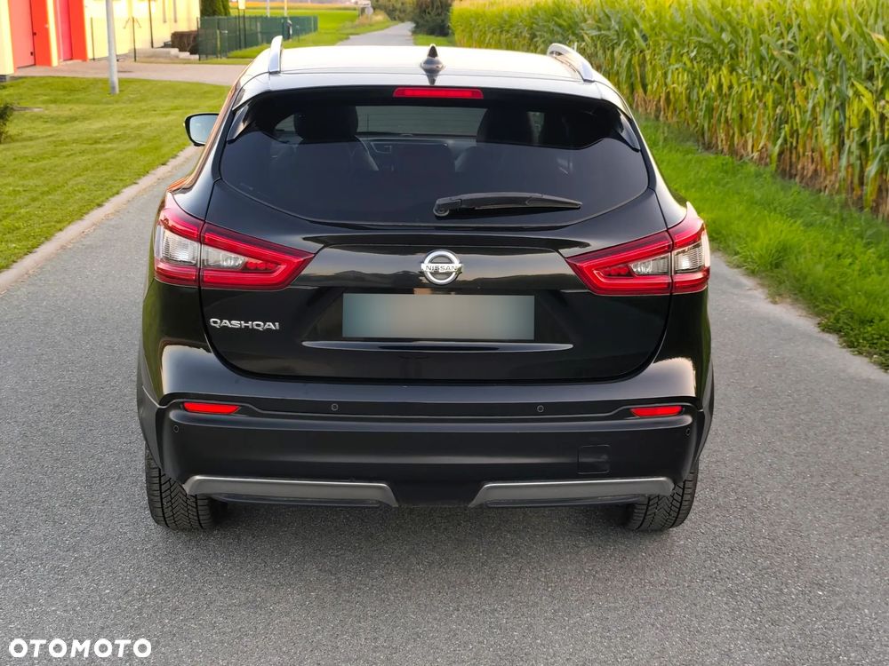 Nissan Qashqai 1.2 DIG-T Xtronic 360 - 6