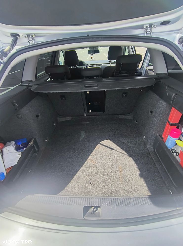 Skoda Octavia 2.0 TDI DSG Style - 12