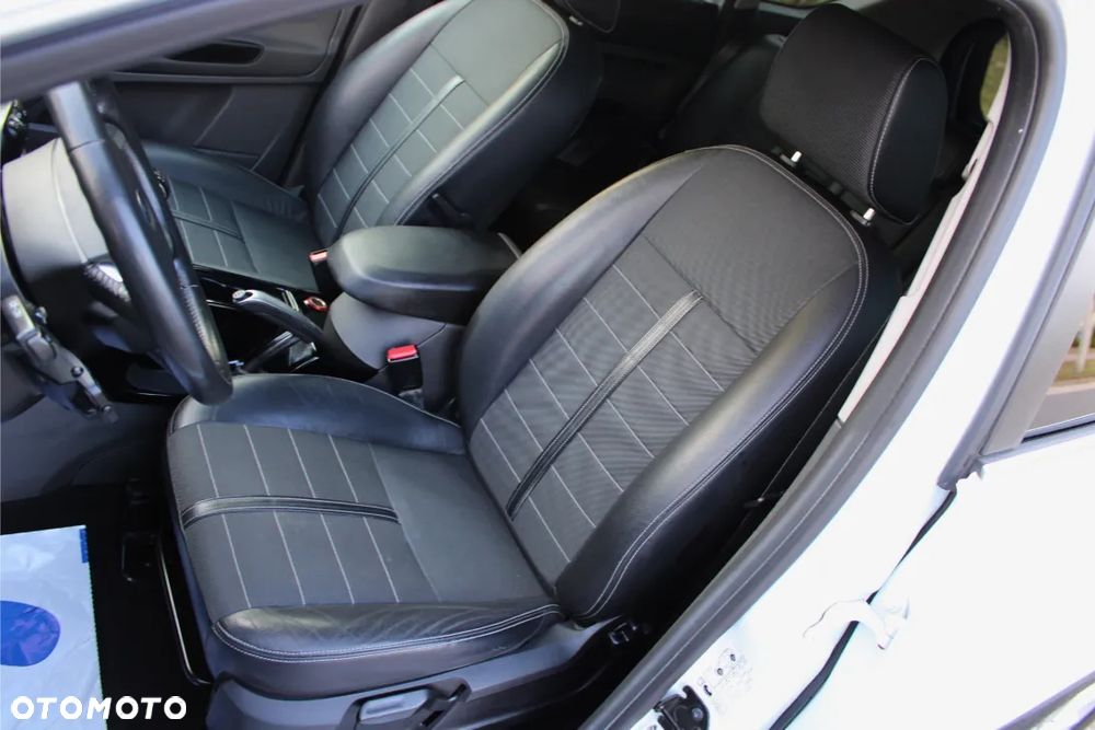 Ford Kuga 2.0 TDCi Titanium - 16
