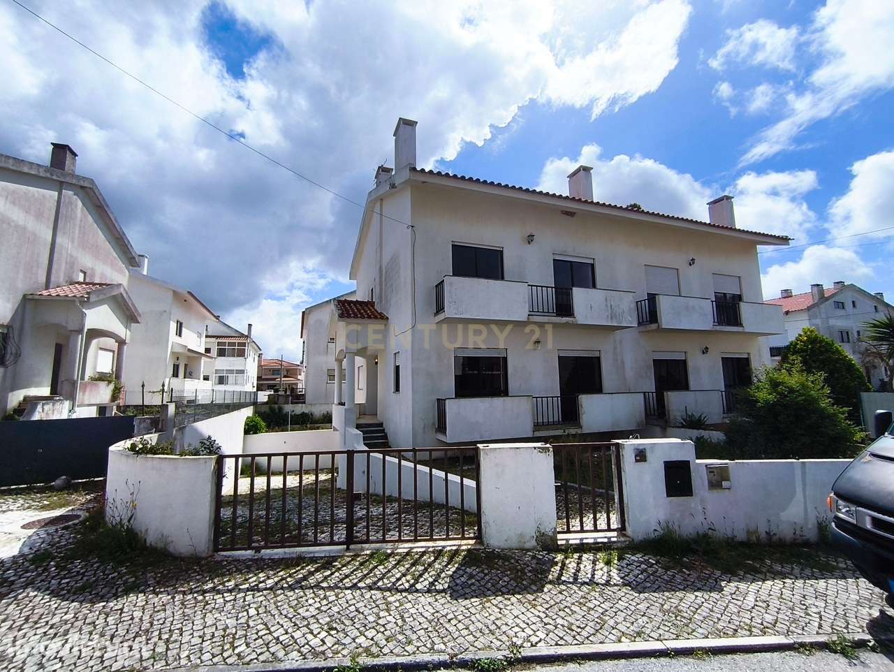 Moradia T3 localizada nas Caldas da Rainha - Grande imagem: 3/31