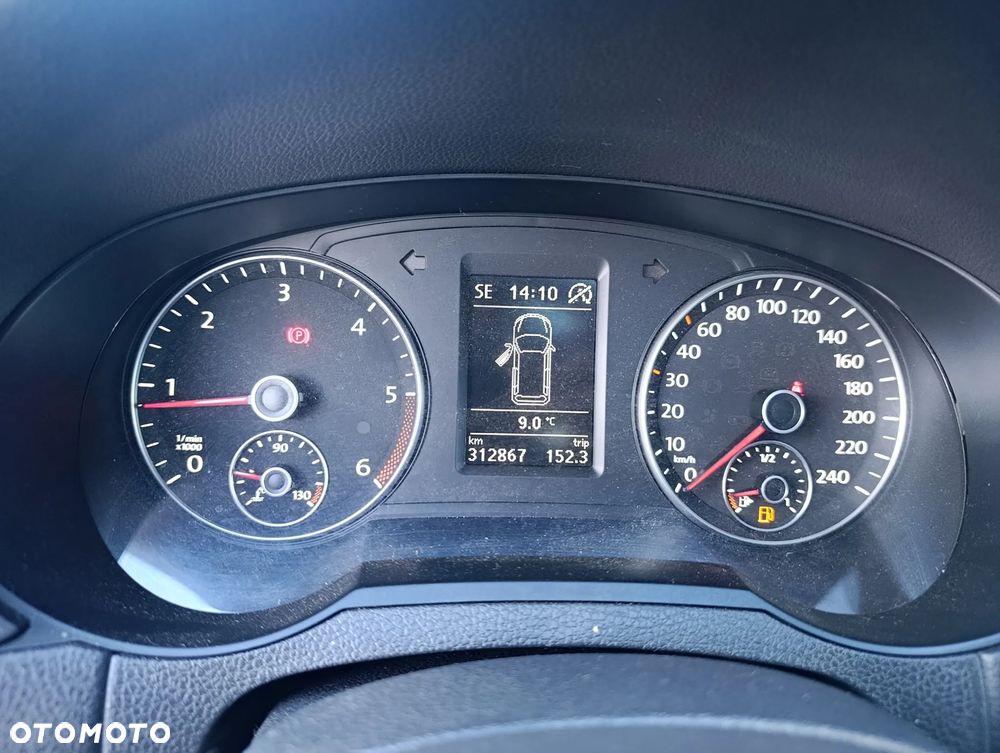 Volkswagen Sharan 2.0 TDI BlueMotion Technology Comfortline - 24