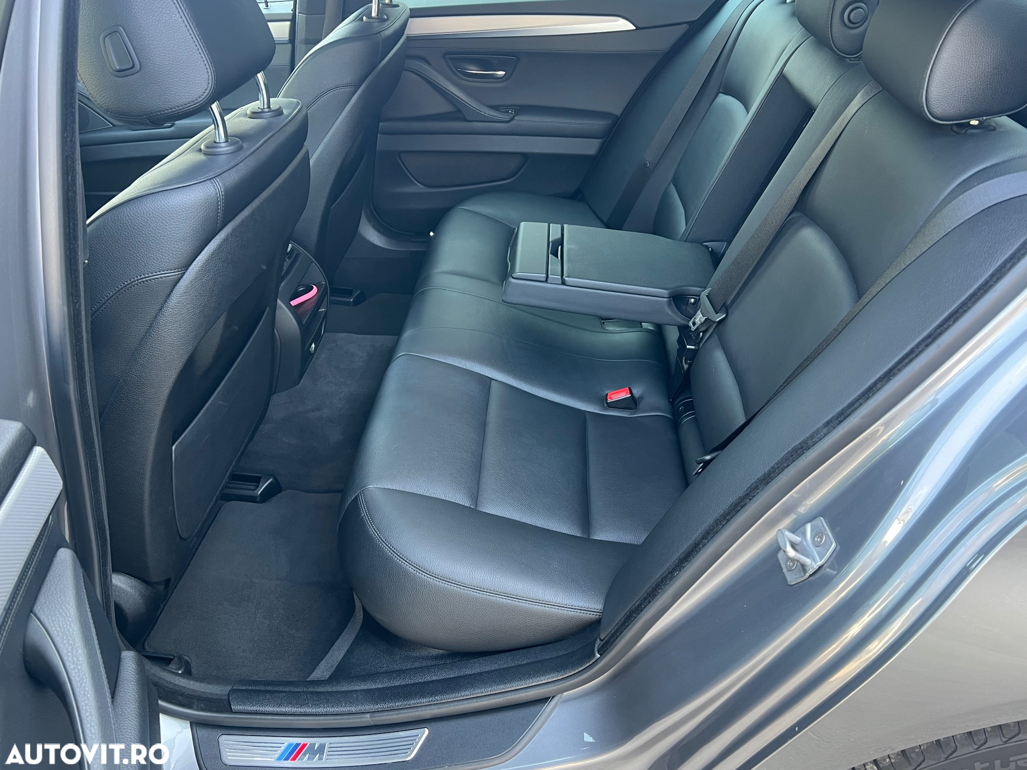 BMW Seria 5 520d AT - 16