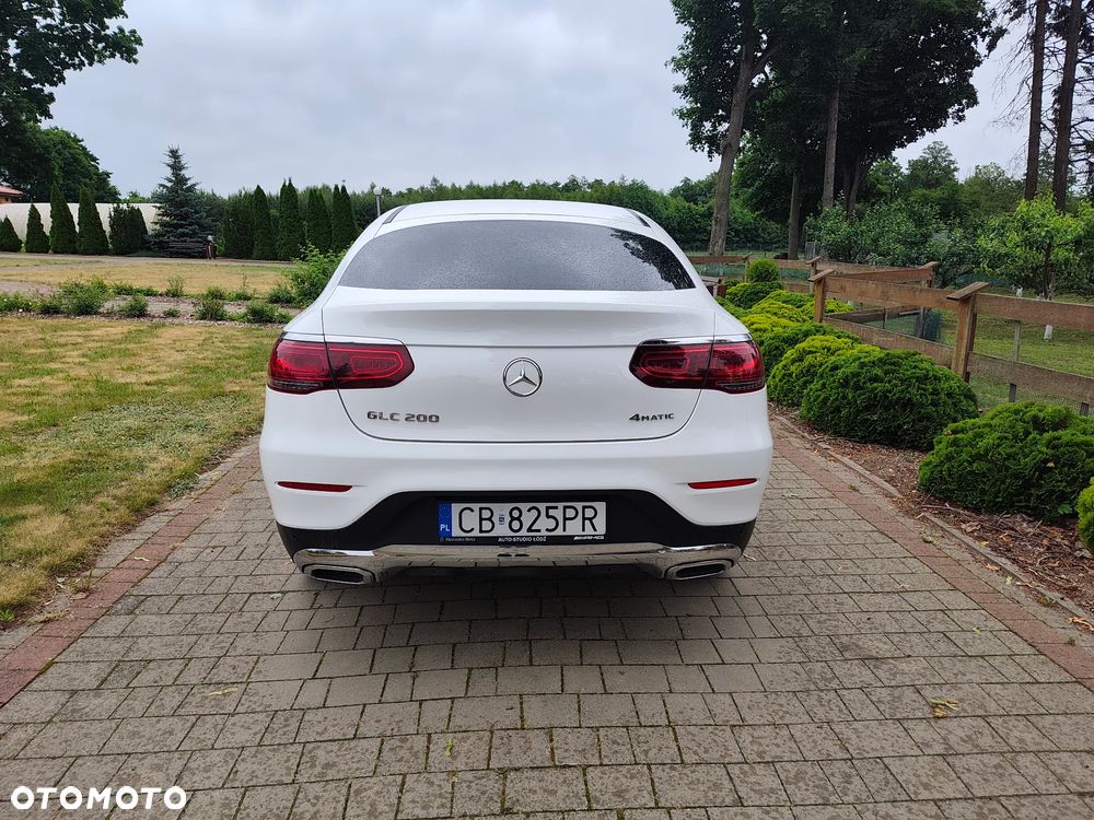 Mercedes-Benz GLC 200 4-Matic - 4