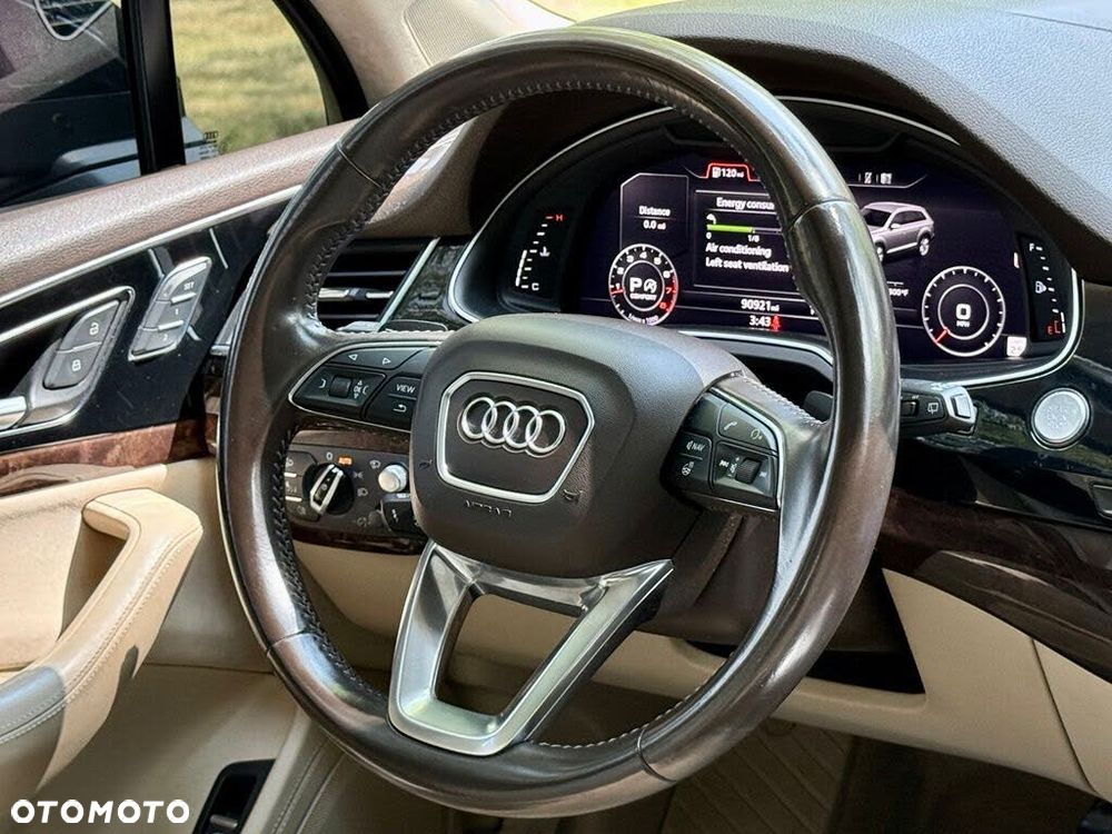 Audi Q7 3.0 TFSI Quattro Tiptronic - 11