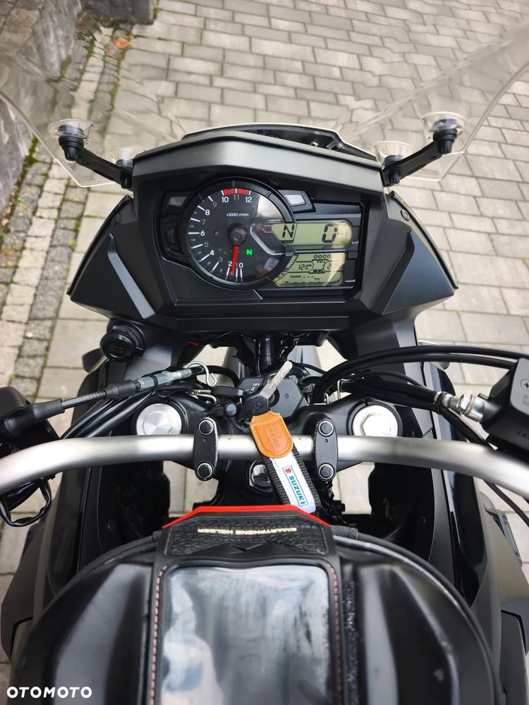 Suzuki DL - 18