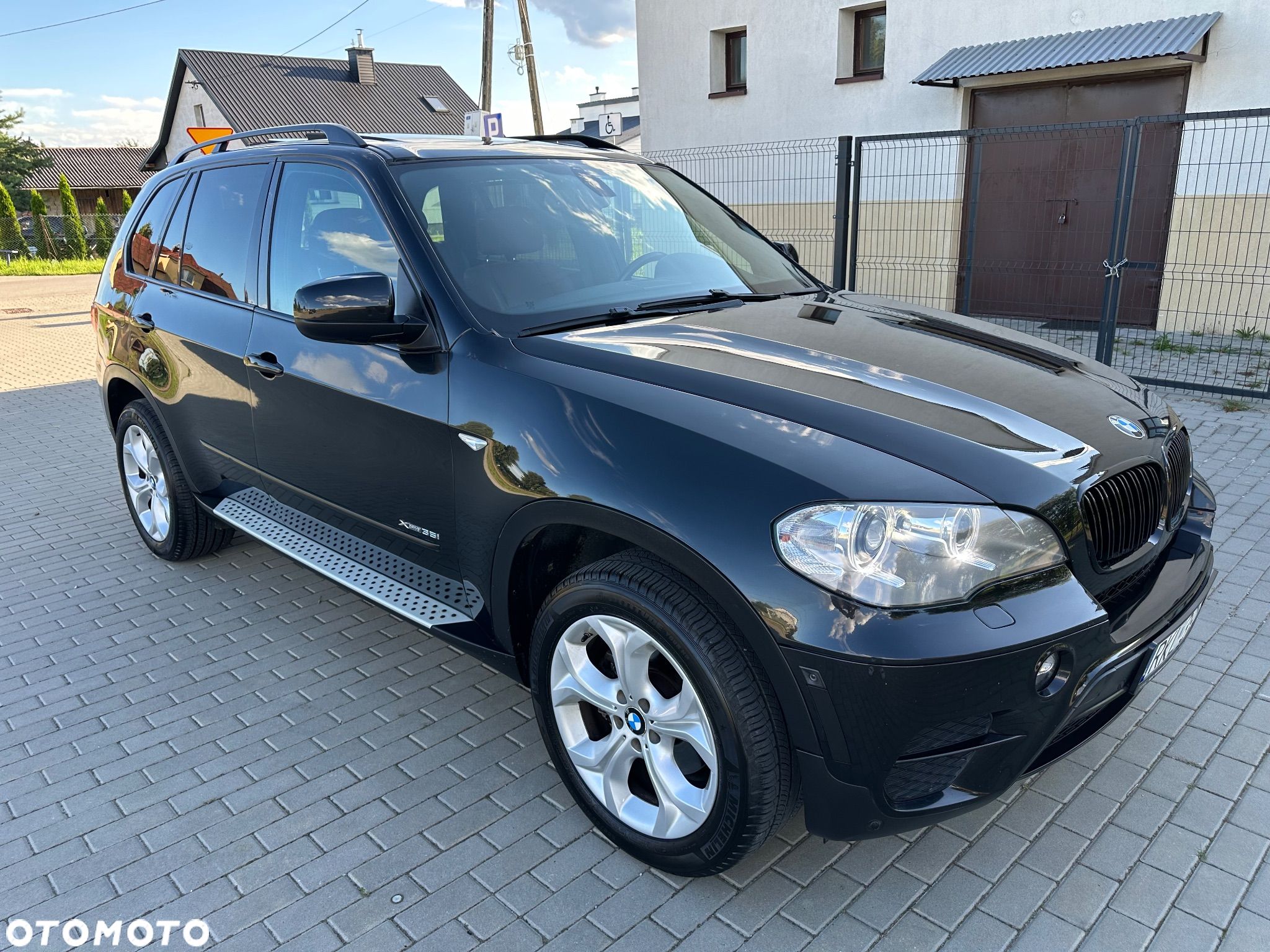 BMW X5 xDrive35i - 1