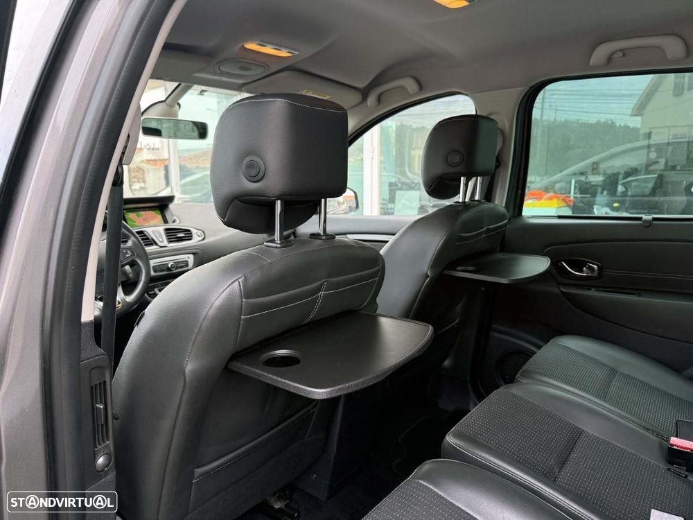 Renault Grand Scénic 1.5 dCi Luxe SS - 14