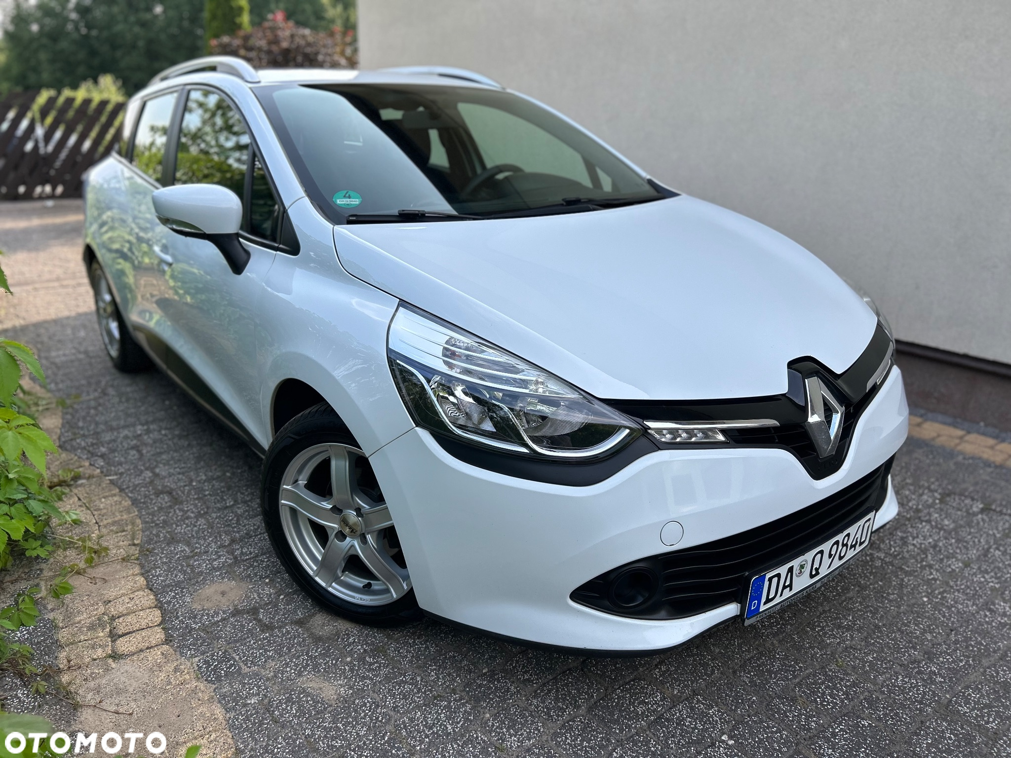 Renault Clio 1.0 TCe Equilibre - 3