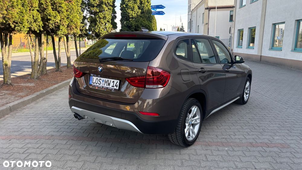 BMW X1 sDrive20i xLine - 3