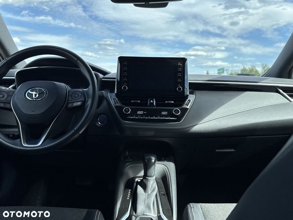 Toyota Corolla 1.8 Hybrid Comfort - 12