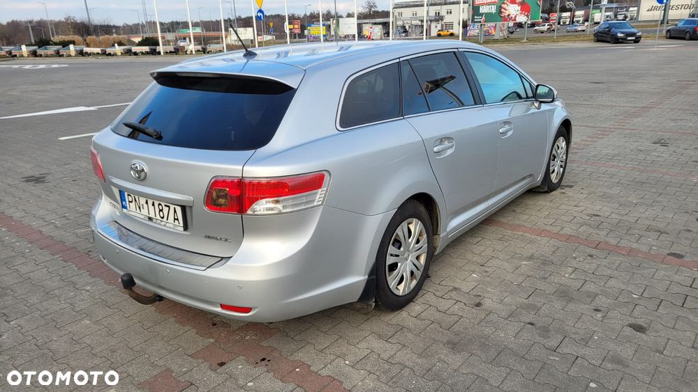Toyota Avensis 2.0 D-4D PowerBoost Premium - 3