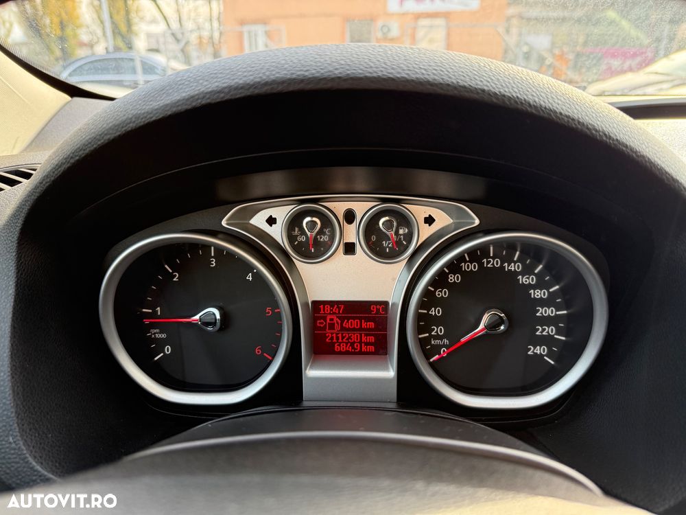 Ford Kuga 2.0 TDCi 4x4 Titanium - 21