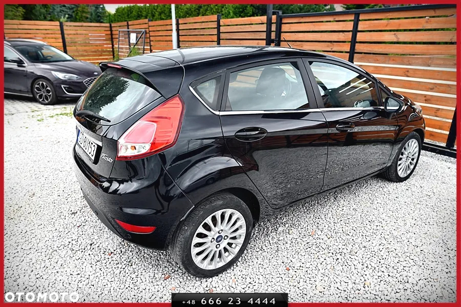 Ford Fiesta 1.0 EcoBoost Titanium - 13