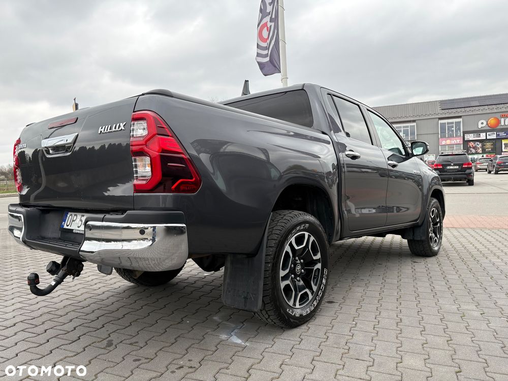 Toyota Hilux 2.8 D-4D Double Cab SR5+ 4x4 - 16