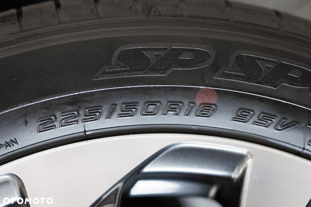 Toyota Corolla Cross - 16