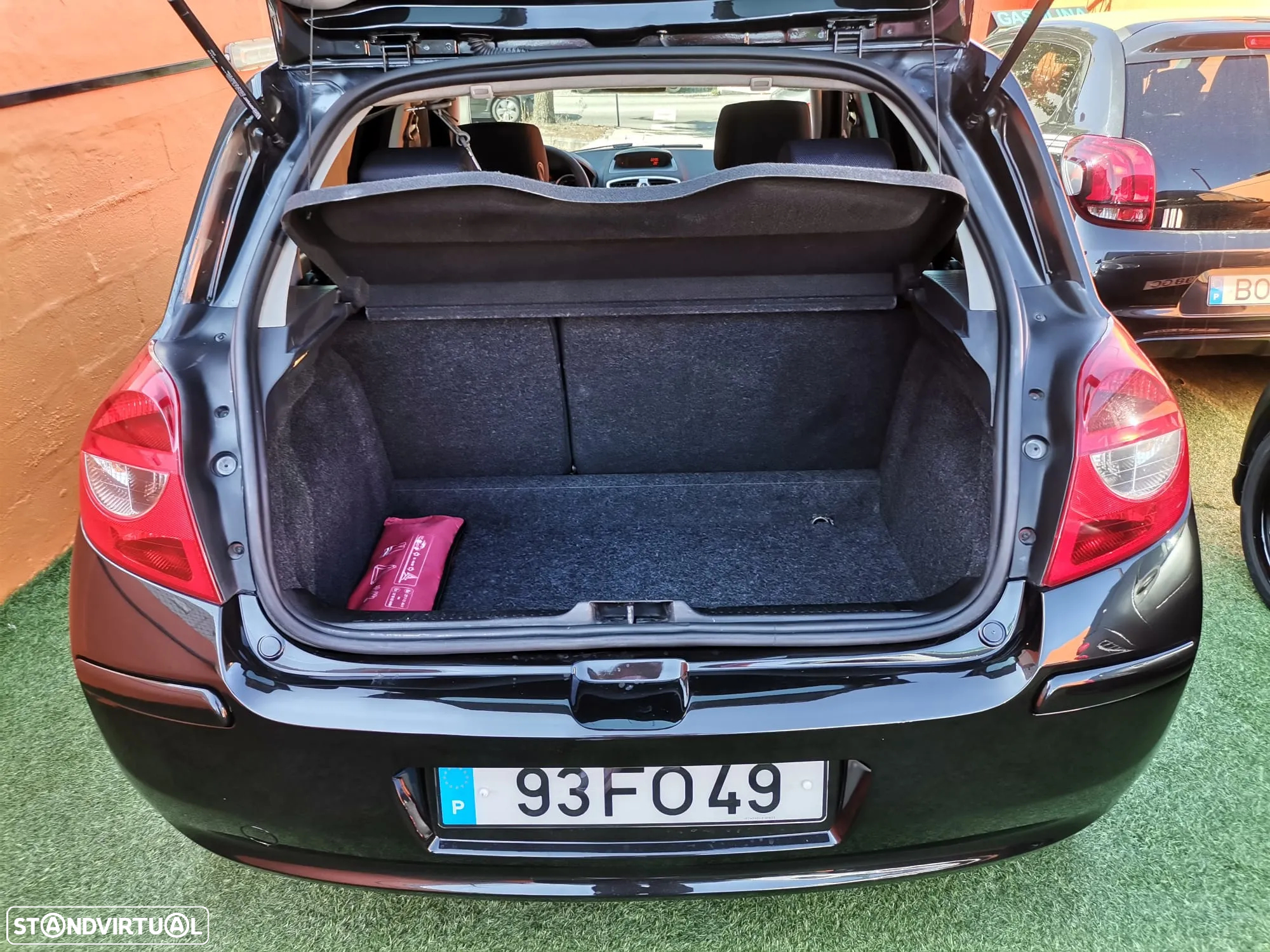 Renault Clio 1.5 dCi Dynamique S - 13