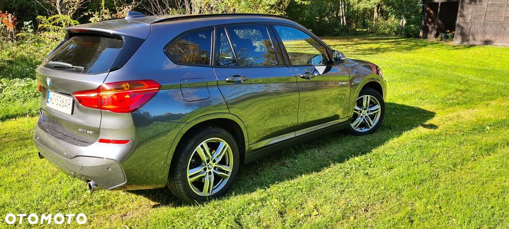 BMW X1 xDrive25i M Sport - 4