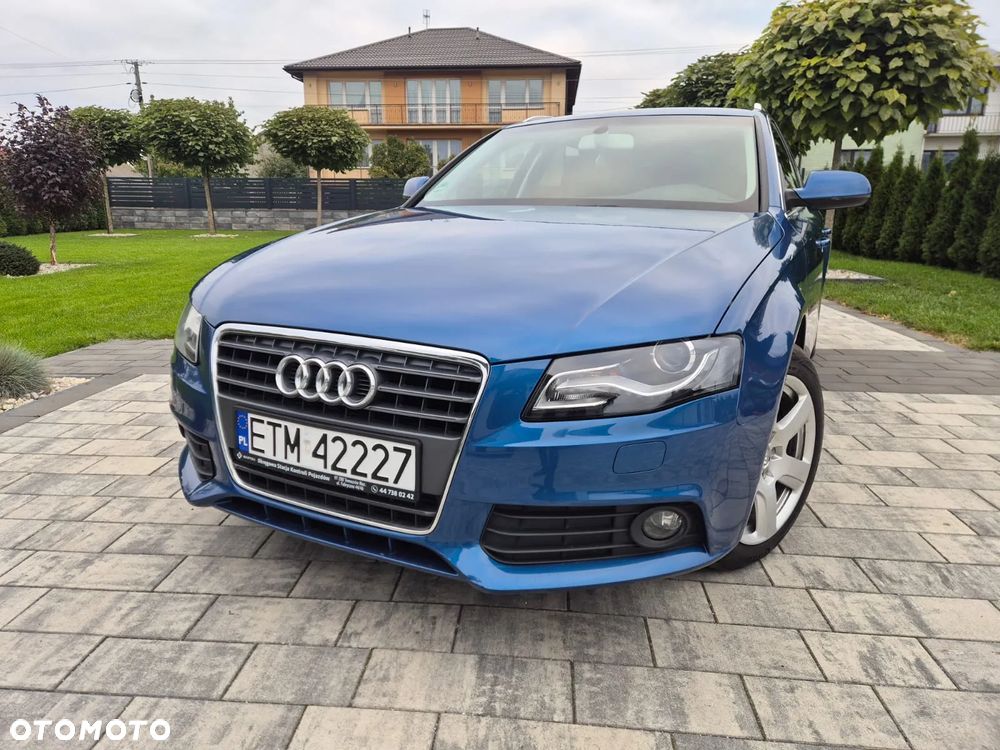 Audi A4 Avant - 1