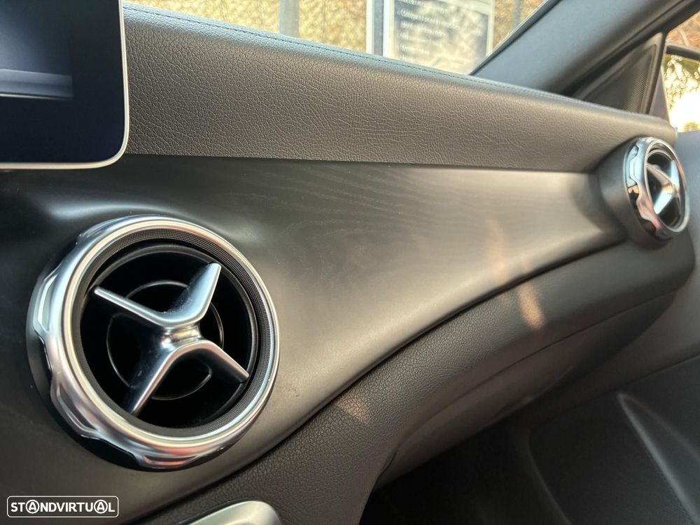 Mercedes-Benz GLA 250 4Matic 7G-DCT Style - 56