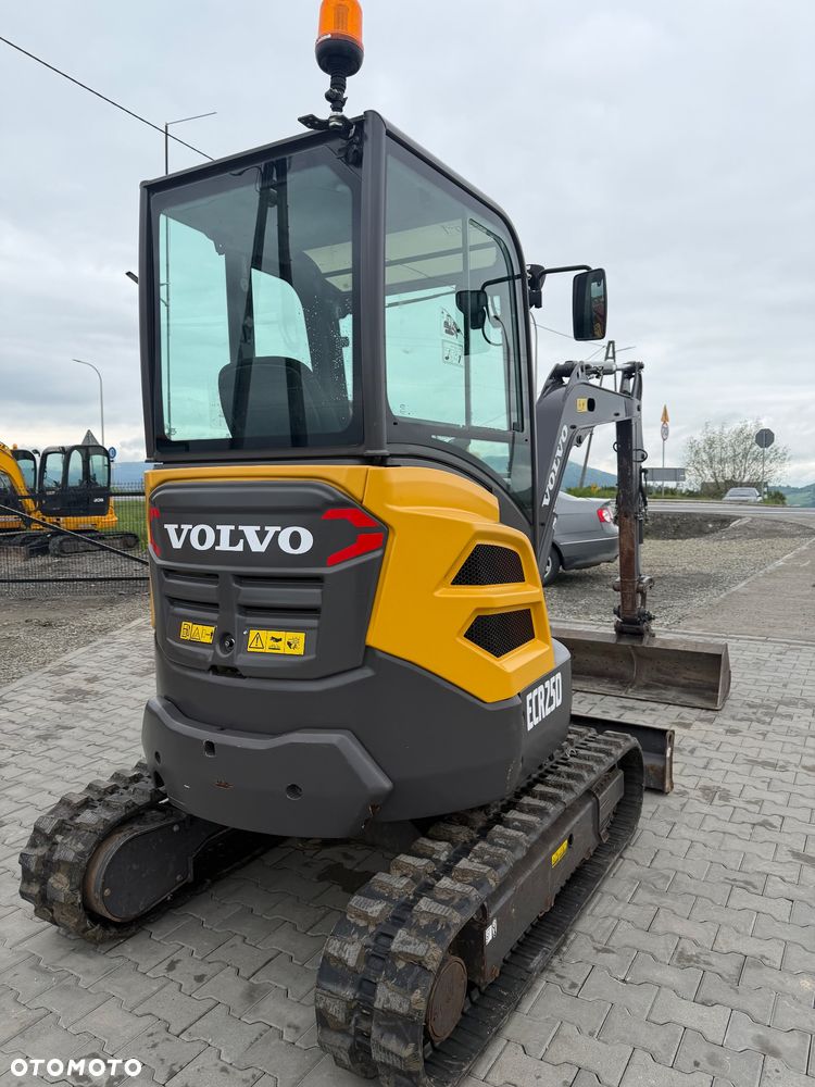 Volvo Ecr25d - 1