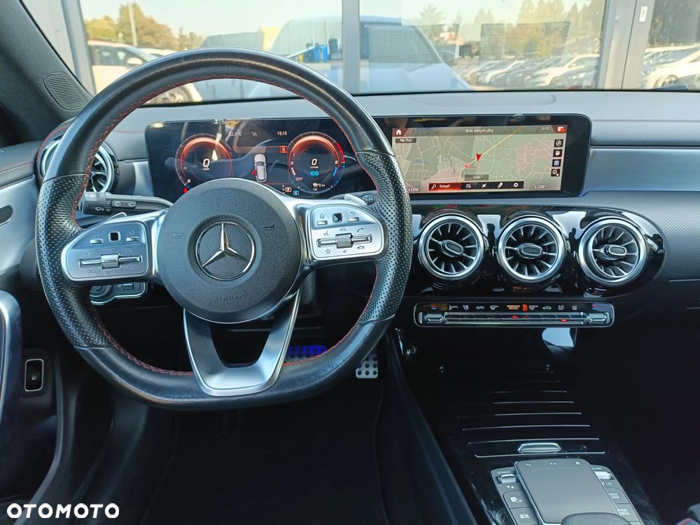 Mercedes-Benz CLA - 14