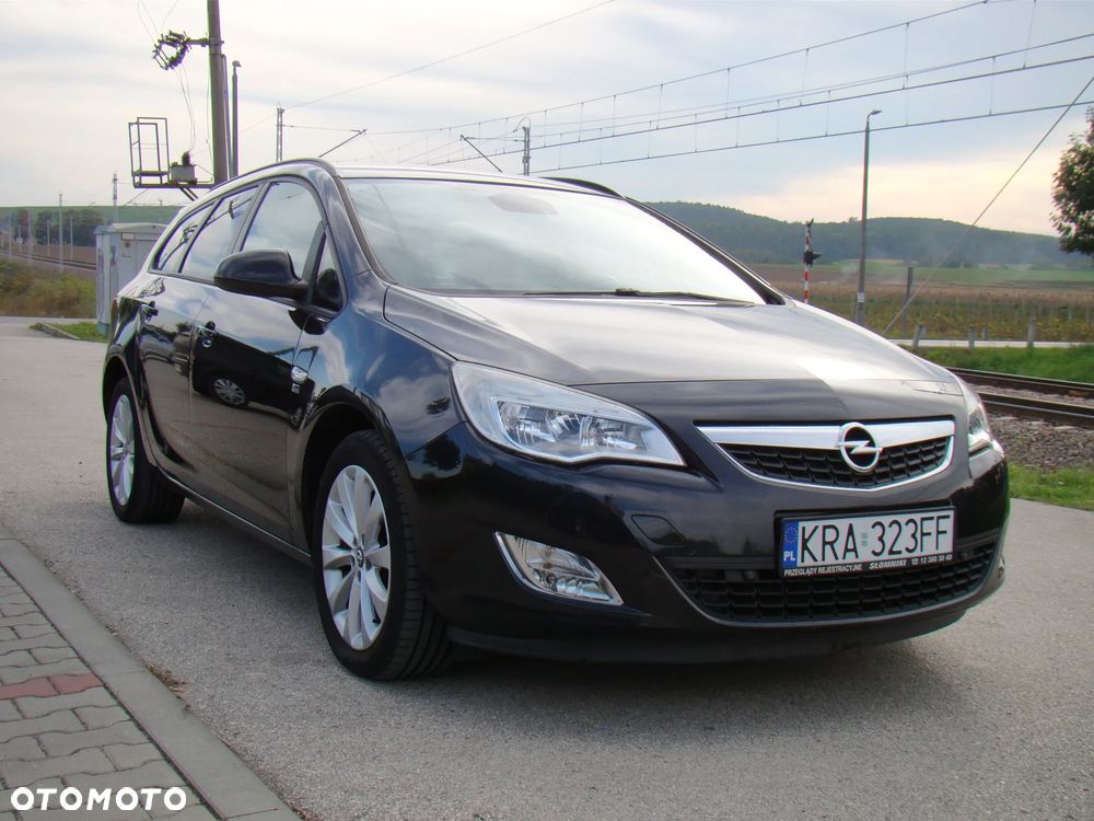 Opel Astra 1.4 T Cosmo S&S EU6 - 1