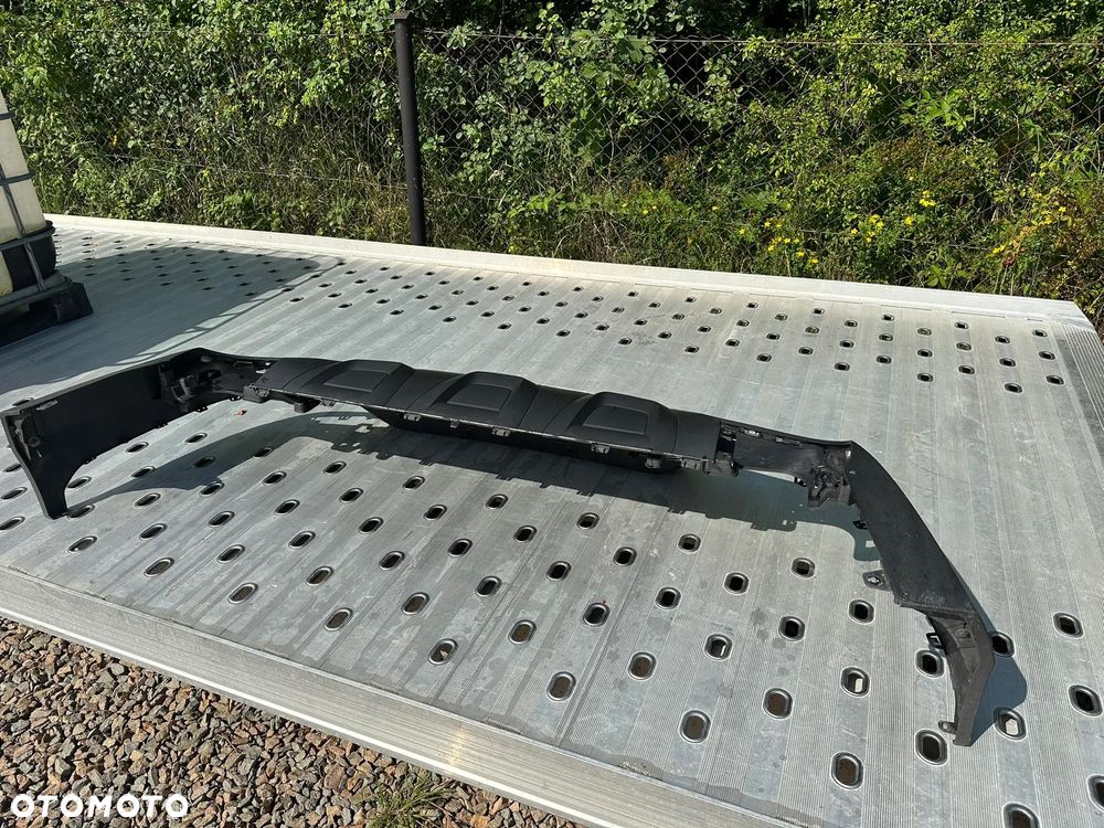 Spoiler Lotka Klapy RS3 CLA 45 AMG dyfuzor zderzaka Końcówki Wydechu A35 Wydech GLC Końcówki - 2