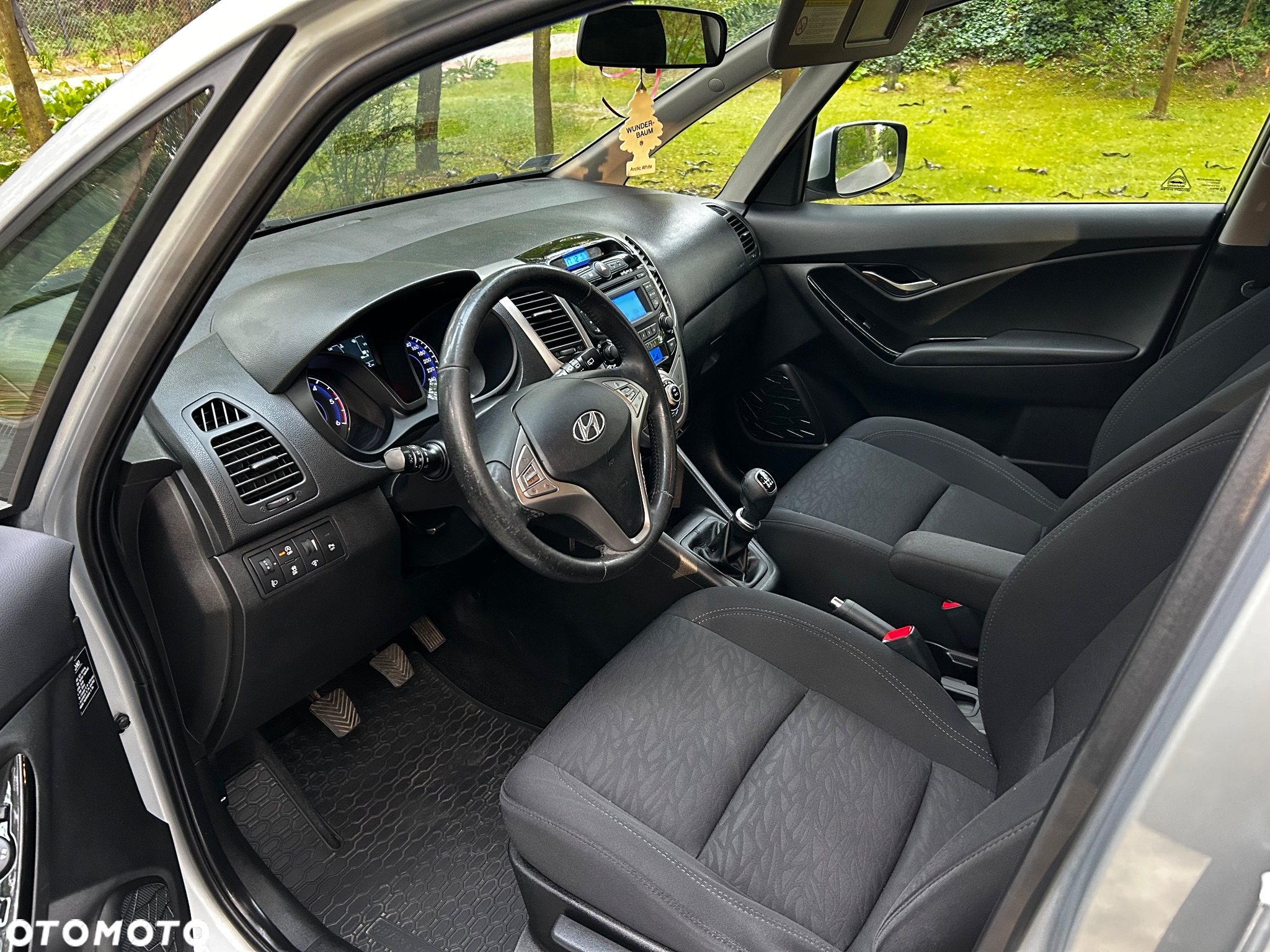 Hyundai ix20 1.4 CRDi blue Classic - 9