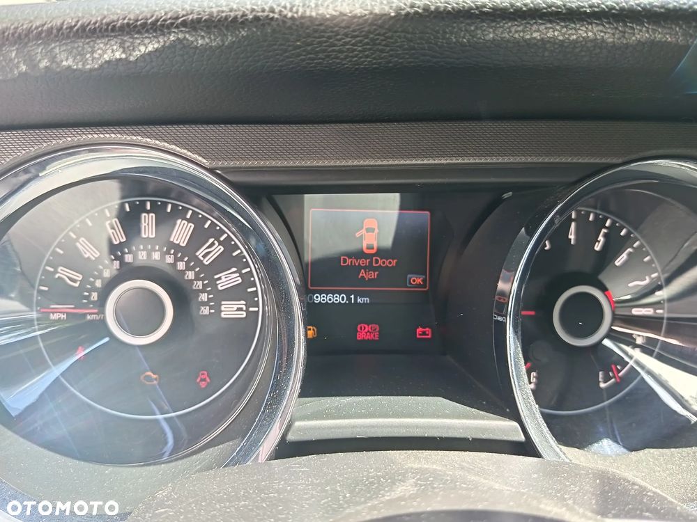 Ford Mustang 3.7 V6 - 6