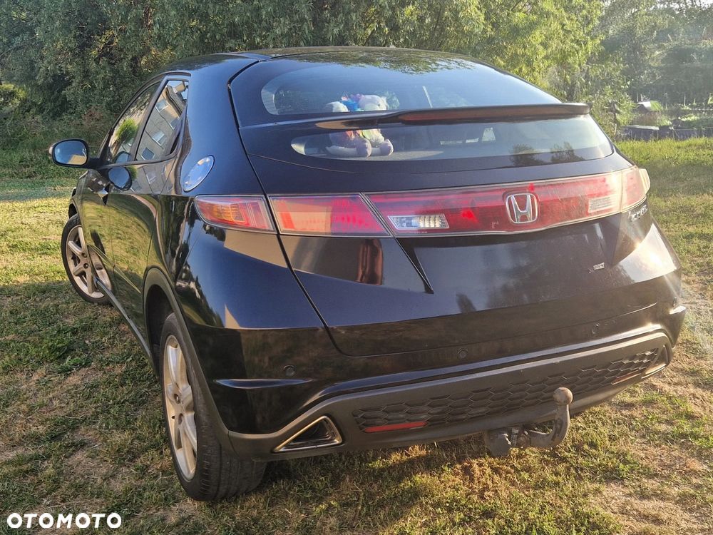 Honda Civic 1.8 Executive - 6