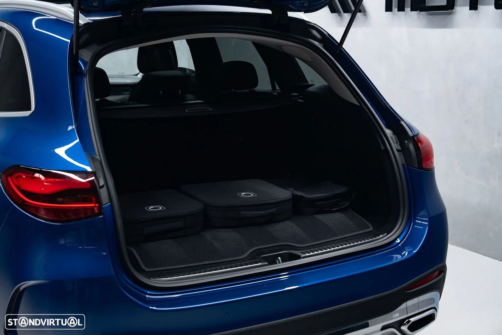 Mercedes-Benz GLC 300 e 4Matic 9G-TRONIC Edition AMG Line - 11