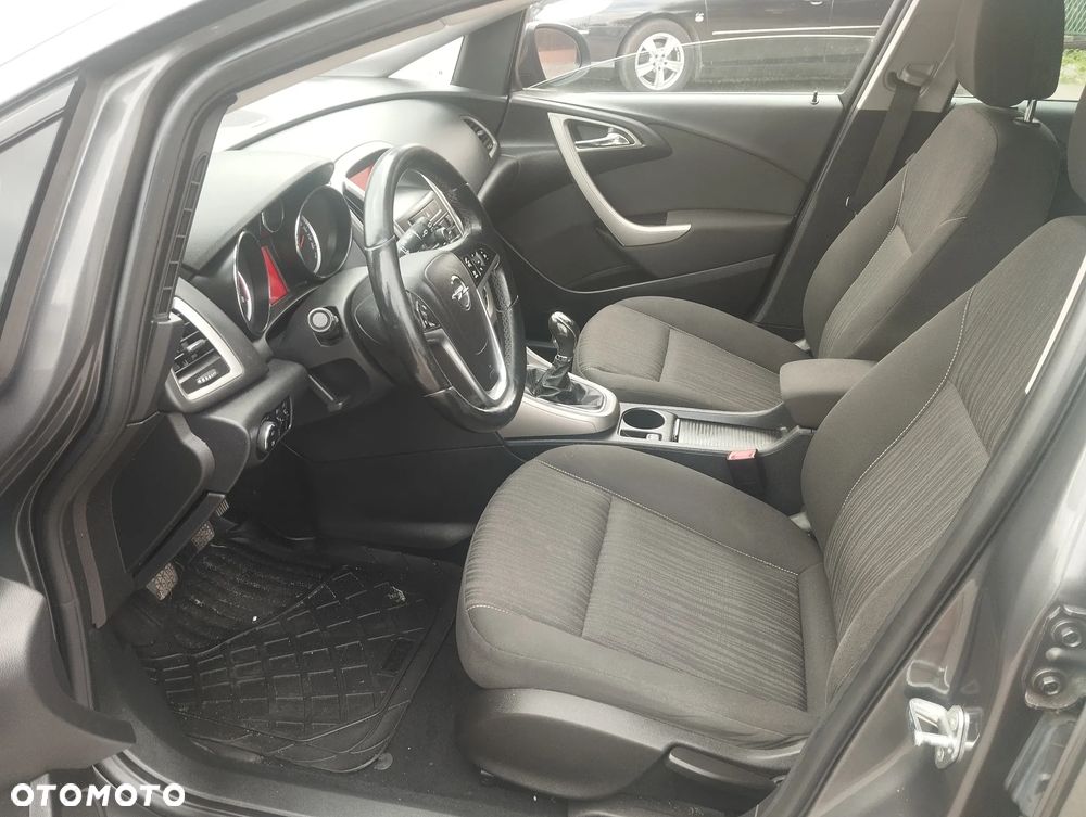 Opel Astra 1.4 T Cosmo - 9