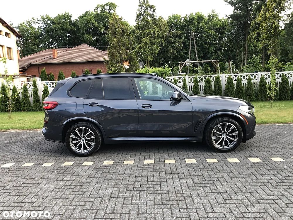 BMW X5 xDrive50i - 4