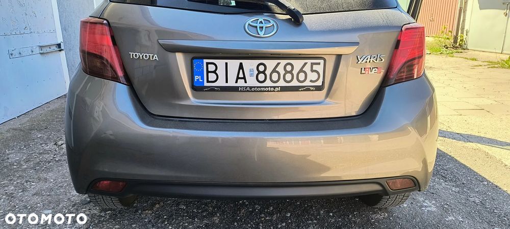 Toyota Yaris - 13